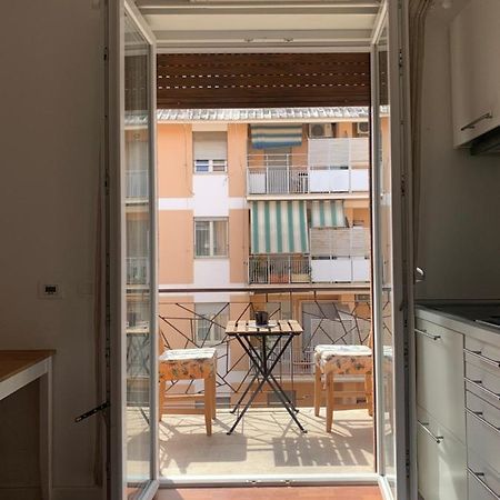 Our Cozy Homestay Roma Exterior foto