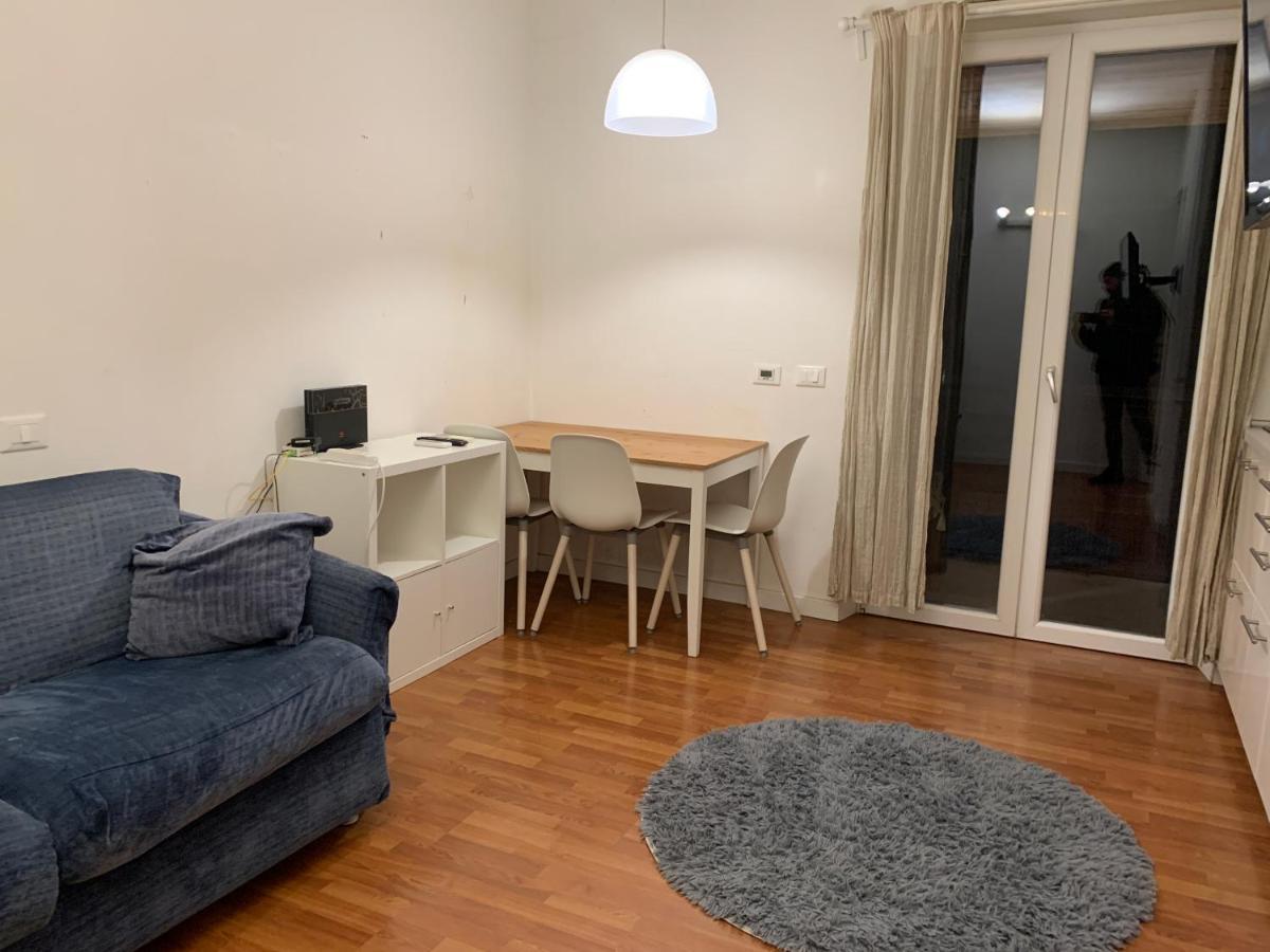 Our Cozy Homestay Roma Exterior foto